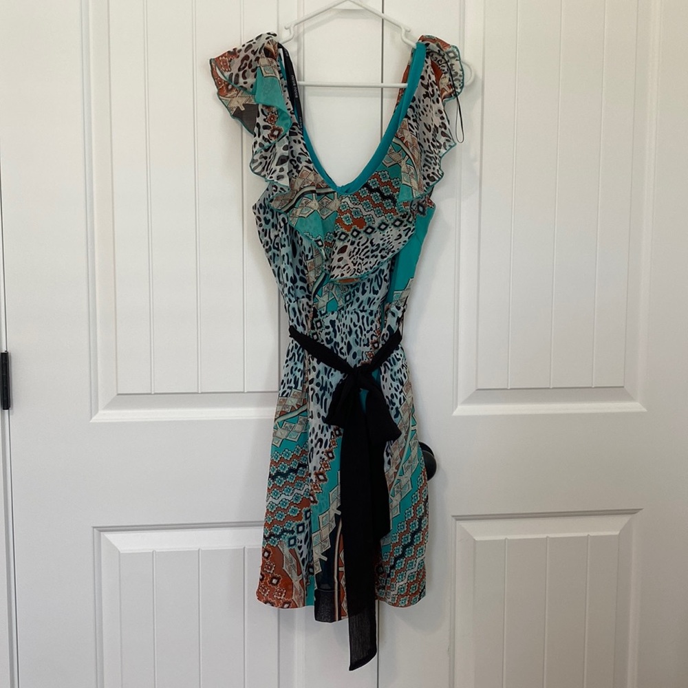 Bisou bisou dress size 10 beautiful colors with tie
